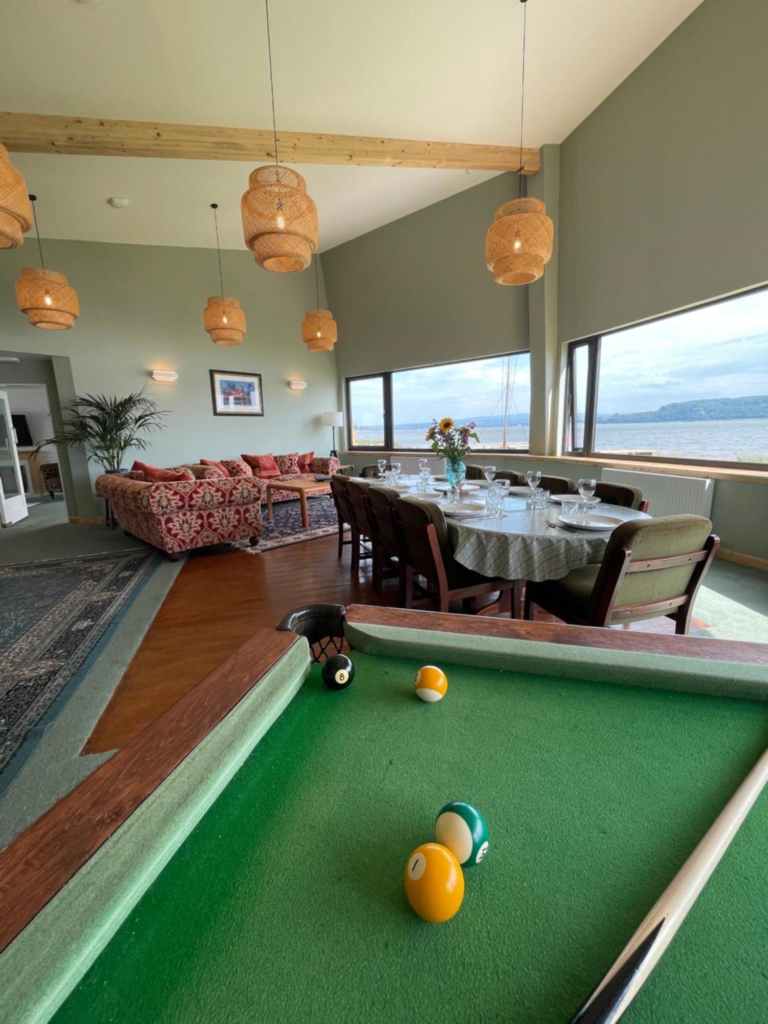 Holiday home Spacious Sea View 5 Miles From Inverness