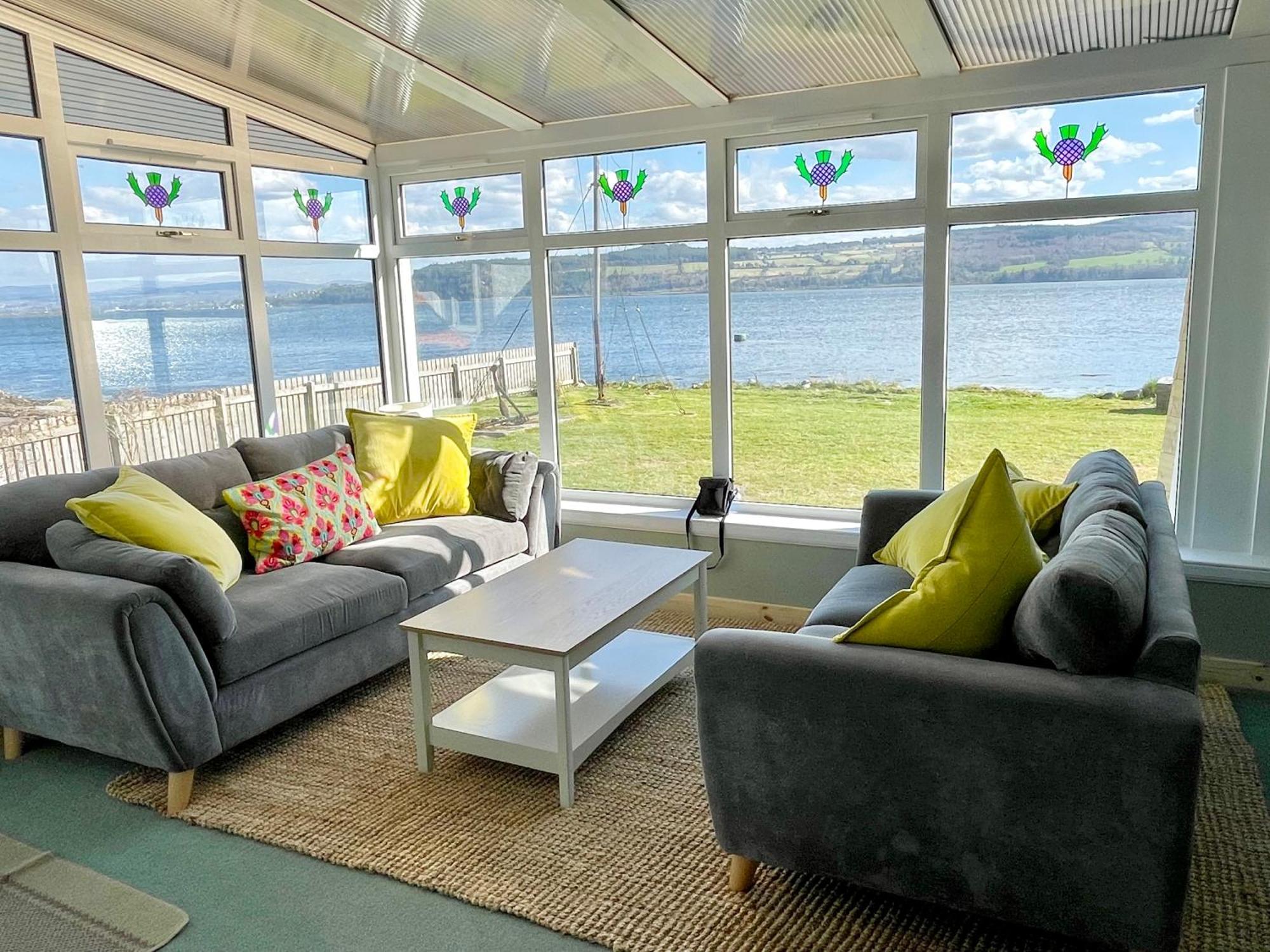 Spacious Sea View 5 Miles From Inverness Holiday home *